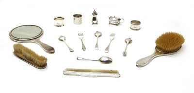 Lot 65 - A collection of silver items