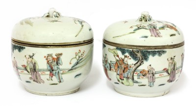 Lot 398 - A pair of Chinese famille rose bowls and covers