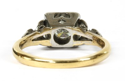 Lot 7 - A gold single stone diamond ring