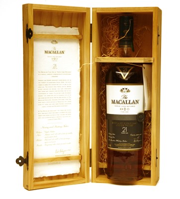 Lot 405 - The Macallan, 21 Years Old, Fine Oak, Highland Single Malt Scotch Whisky, Triple Cask Matured