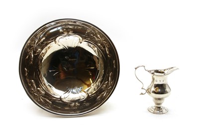 Lot 54 - An Art Nouveau silver bowl