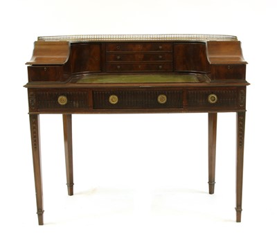 Lot 573 - A mahogany Carlton house desk