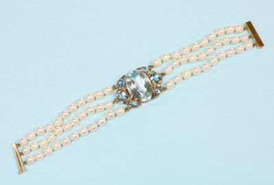 Lot 208 - A 9ct gold aquamarine and cultured pearl bracelet, by Cassandra Goad, c.1998