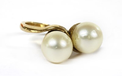 Lot 361 - A 9ct gold two stone cultured pearl crossover ring