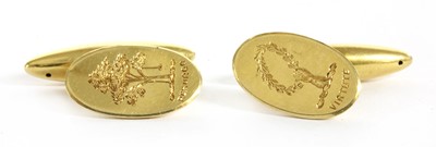 Lot 248 - A pair of 18ct gold cufflinks
