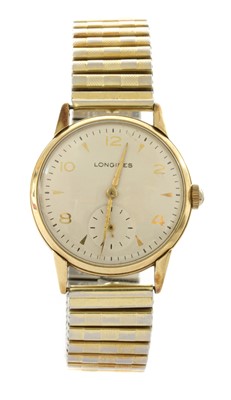 Lot 264 - A gentlemen's 9ct gold Longines mechanical bracelet watch