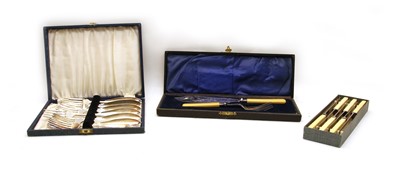 Lot 55 - A quantity of silver plated flatware