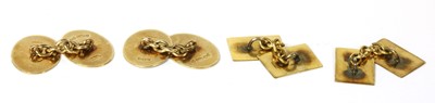 Lot 239 - A pair of 9ct gold oval chain link cufflinks