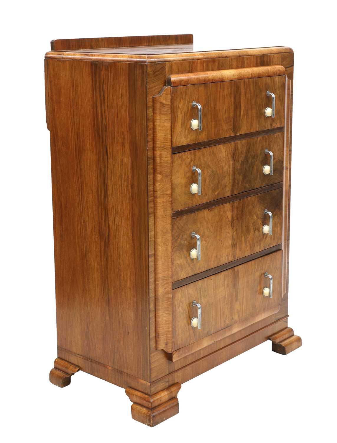Lot 117 - An Art Deco walnut chest of drawers
