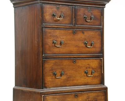 Lot 200 - A small George III style mahogany chest or tallboy