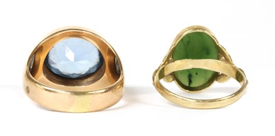 Lot 199 - A 9ct gold nephrite jade ring