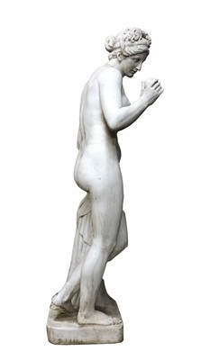 Lot 88 - A composite garden statue of Venus with the Apple