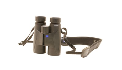 Lot 133 - A pair of Zeiss 'Terra Ed' 8x42 binoculars