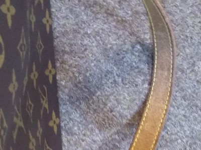 Lot 8 - Louis Vuitton monogrammed canvas 'Cabas Piano' shoulder bag