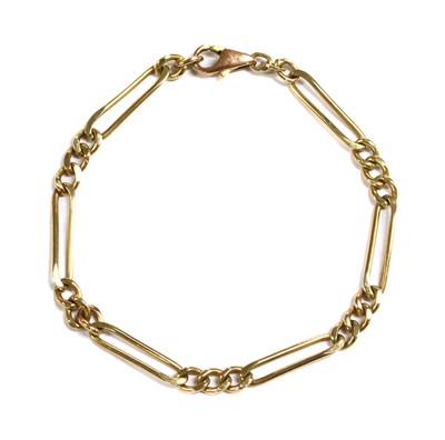 Lot 395 - A 9ct gold figaro link bracelet