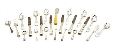 Lot 38 - A set of Georgian five fiddle pattern tea spoons