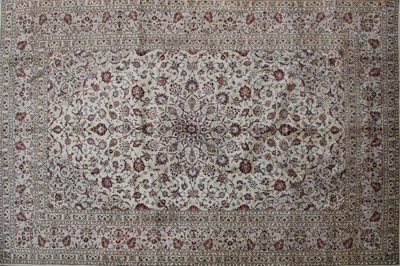 Lot 368 - A Kashan carpet