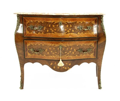 Lot 687 - A French Louis XV style kingwood commode