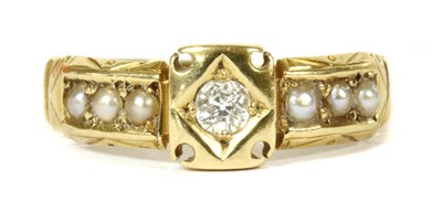 Lot 291 - A Victorian 18ct gold diamond and split pearl ring