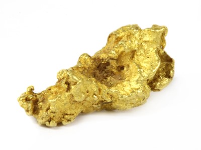 Lot 403 - A high carat gold nugget