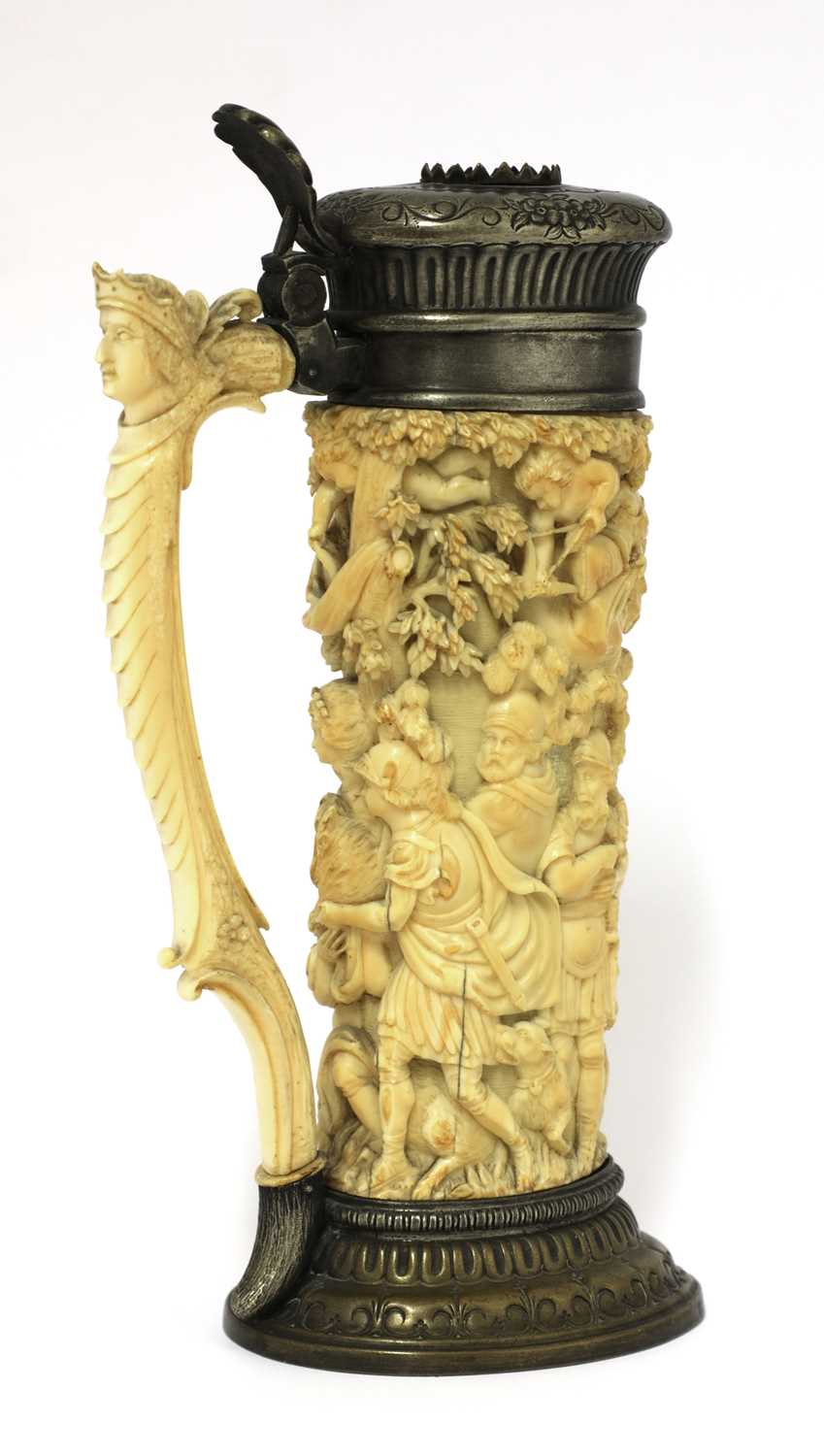 Lot 22 - A walrus ivory and pewter-mounted tankard