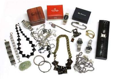 Lot 233 - A quantity of jewellery and watches