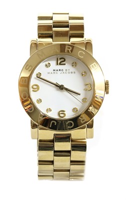 Lot 272 - A ladies' gold-plated Marc Jacobs quartz bracelet watch