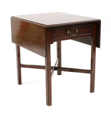 Lot 320 - A George III mahogany Pembroke table