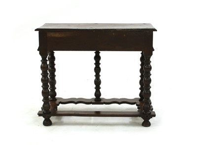 Lot 237 - An oak side table