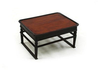 Lot 283 - A small Japanese low table