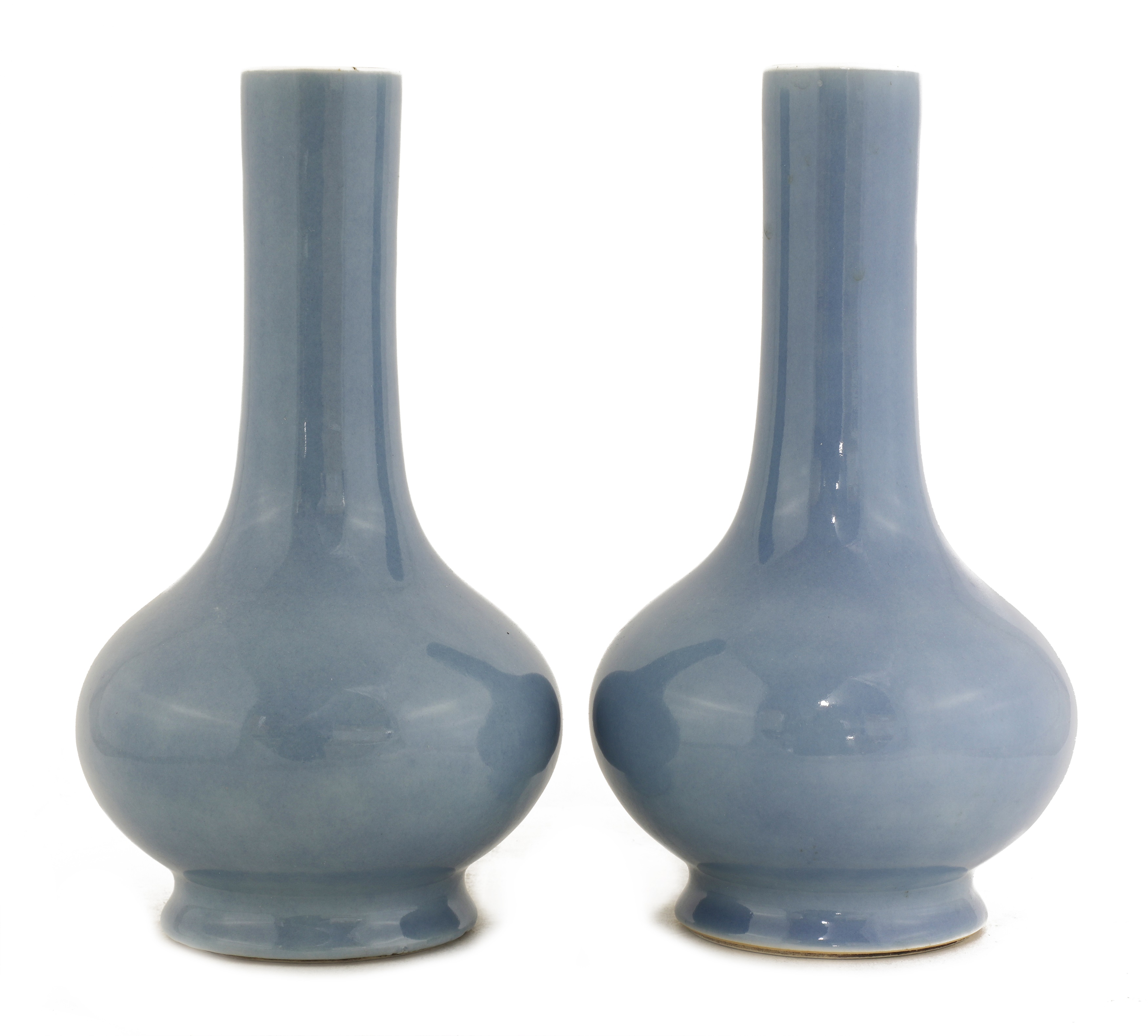 Lot 47 A pair of Chinese bottle vases,