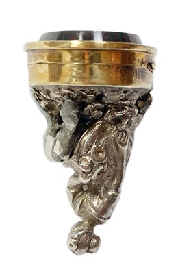 Lot 243 - An erotic hinged silver bloodstone seal