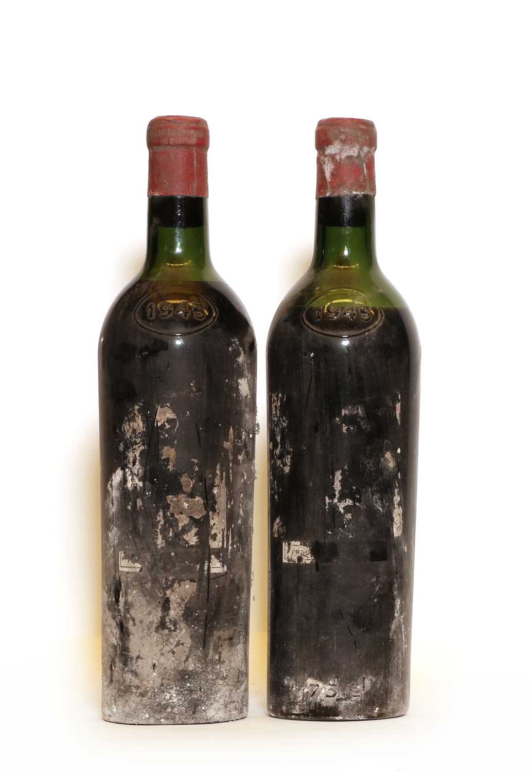 Lot 52 - Chateau Lafite Rothschild, 1er Cru Classe, Pauillac, 1945, two bottles