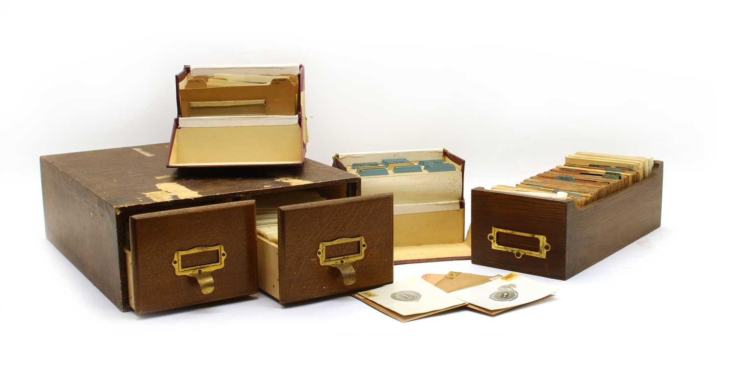 Lot 157 - A large collection of scientific transparencies and glass projector slides