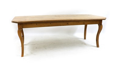 Lot 229 - A French pine farmhouse table