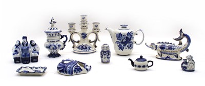 Lot 232 - GZHEL Russian porcelain