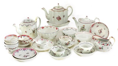 Lot 250 - New Hall porcelain teawares