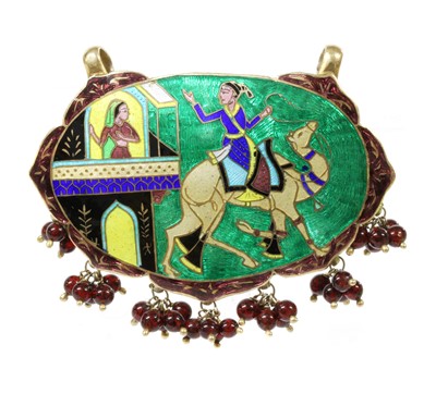 Lot 226 - A Persian silver gilt champlevé enamel pendant