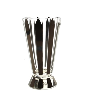 Lot 160 - An Art Deco black and clear vase