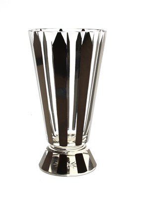 Lot 160 - An Art Deco black and clear vase
