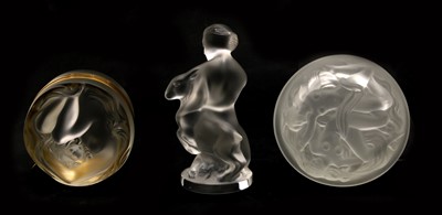 Lot 232 - Two modern Lalique glass items