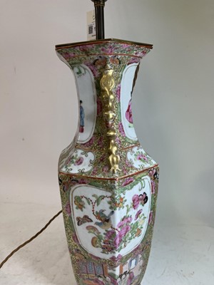Lot 165 - A Chinese vase table lamp and shade