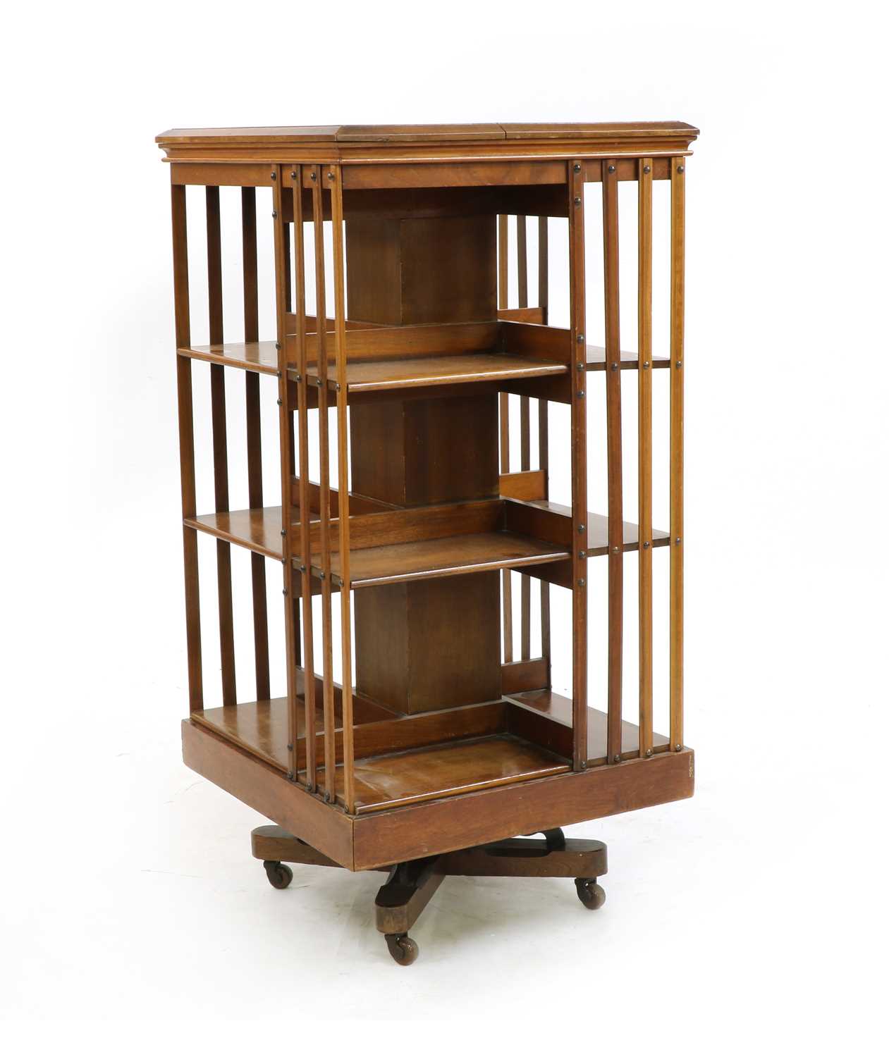 Lot 360 - An Edwardian mahogany revolving bookcase