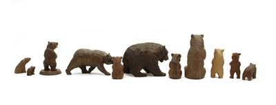 Lot 67 - A collection of ten small Black Forest and other carved wooden bears