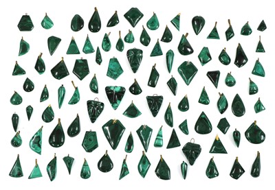 Lot 222 - A large quantity of malachite pendants