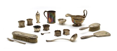 Lot 34 - A collection of silver items