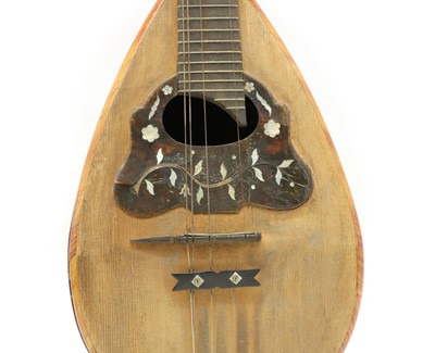 Lot 37 - An early 20th Century Italian bowl back mandolin