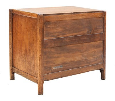 Lot 90 - A Gordon Russell 'Stow' oak dressing cabinet