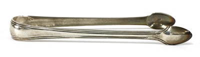 Lot 826 - A pair of George III silver sugar tongs
