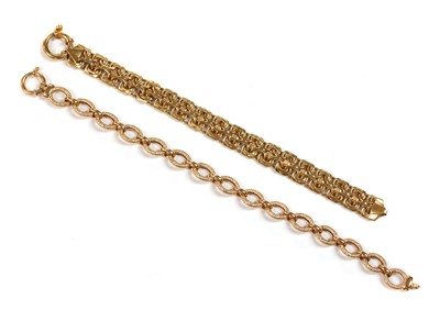Lot 213 - A 9ct rose gold textured hollow oval link bracelet